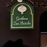 Zur Bruecke Hotel *